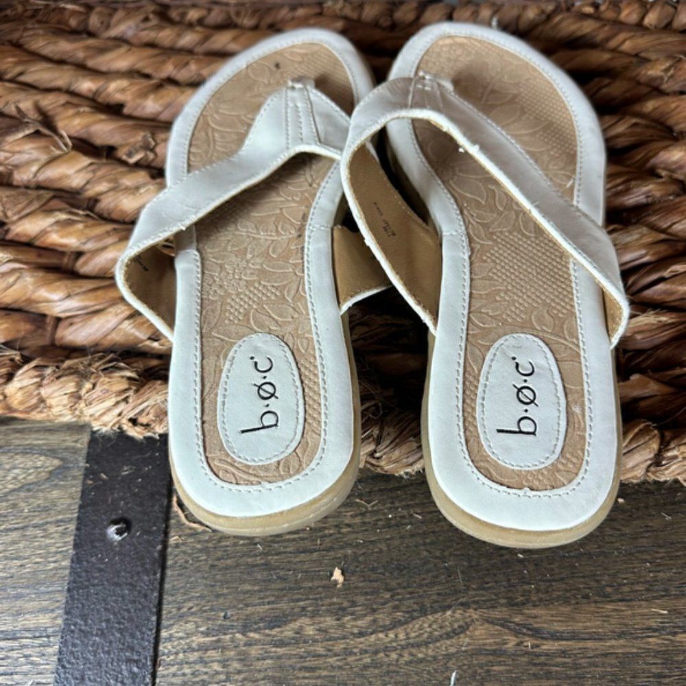 boc Sz 11 Women's White Slip On Thong Sandals - Picture 3 of 6
